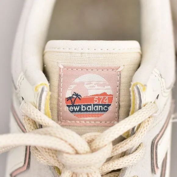 New Balance 574 Women’s Size 12 Running Shoes Lavender Off White Gum Pink