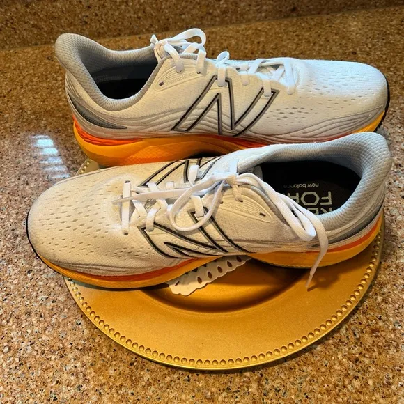 New Balance 860 White/Orange Athletic Shoes with Cushioned Midsole Men’s 11.5 D