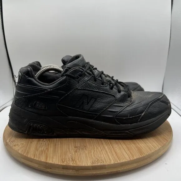 New Balance 926 Men's Size 10.5 B Black Leather Walking Shoes Sneakers MW926BK
