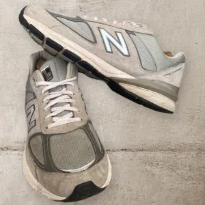 New Balance 990v5‎ Men's M990GL5 Running Walking Shoes Gray Men's Size 11.5 2E