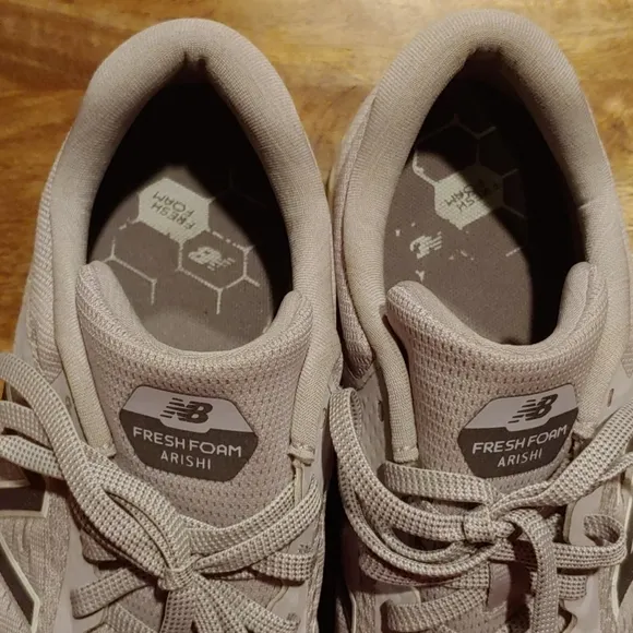 New Balance Arishi Fresh Foam shoes