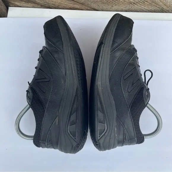 NEW BALANCE (BLACK) WOMENS WALKING SHOES SIZE 7 B MEDIUM WW928BK3 928V3