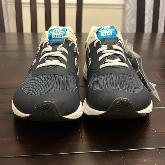 New Balance Fresh Foam 574 shoes sneakers MGL574AN navy Men’s Size 9.5