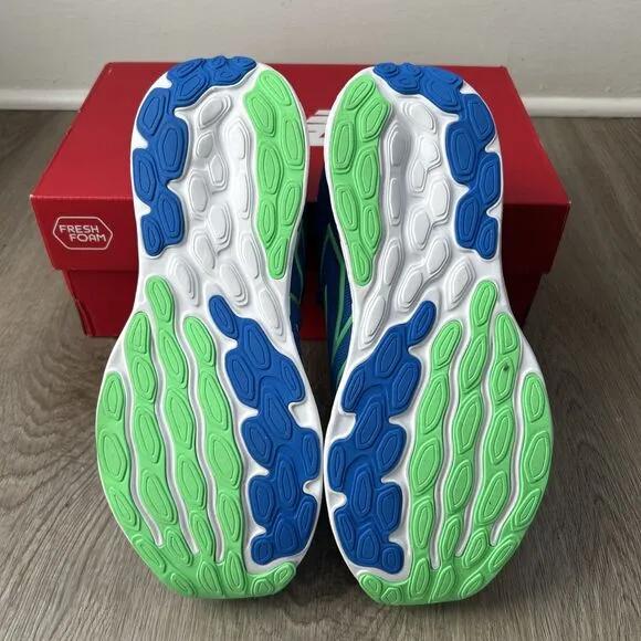 New Balance Fresh Foam 680v8 Mens 9 Womens 10.5 Running Shoes Blue Sneakers