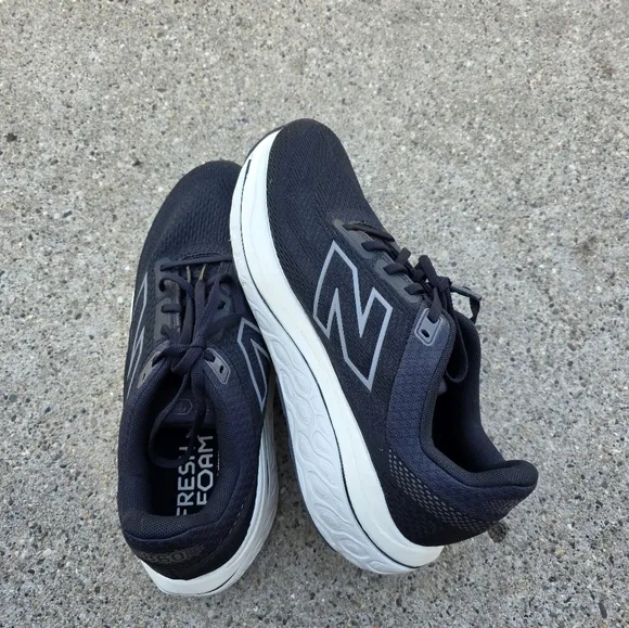 New Balance Fresh Foam Sneaker Women 9b