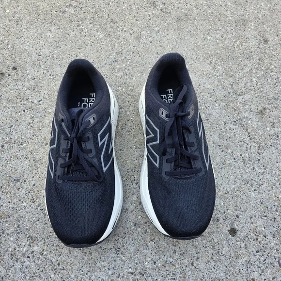 New Balance Fresh Foam Sneaker Women 9b