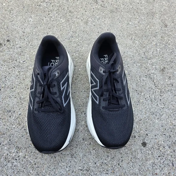 New Balance Fresh Foam Sneaker Women 9b