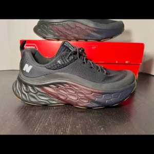 New Balance Fresh Foam X More v4 Permafrost Running Shoes Sneakers Womens 8