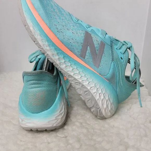 New Balance Fresh Foam More v2 Running Shoes Womens Size 10 EUR 41.5 Newport