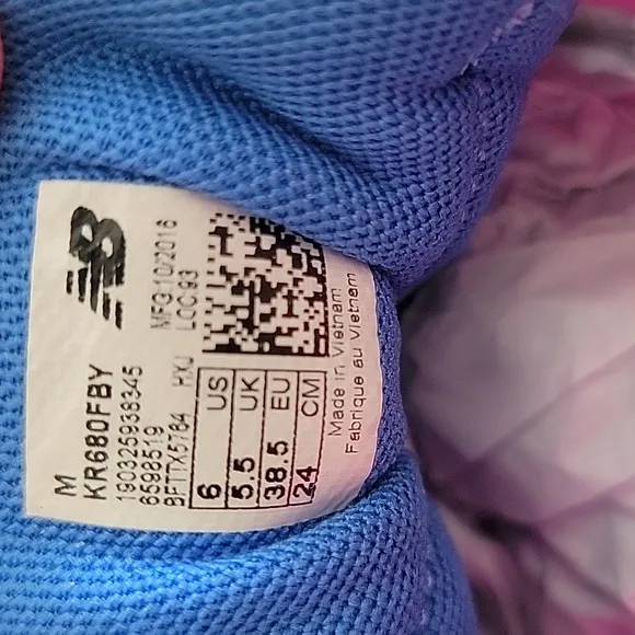 New Balance girl 680 V3 Running Shoes KR680FBY size 6 color white blue pink