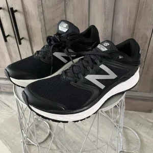 New Balance Men's Fresh Foam X 1080 V8 Running Shoe Black 8 D NWOB