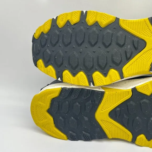 New Balance Mens Size 11 MT510CL6 Black Yellow Sneakers Shoes