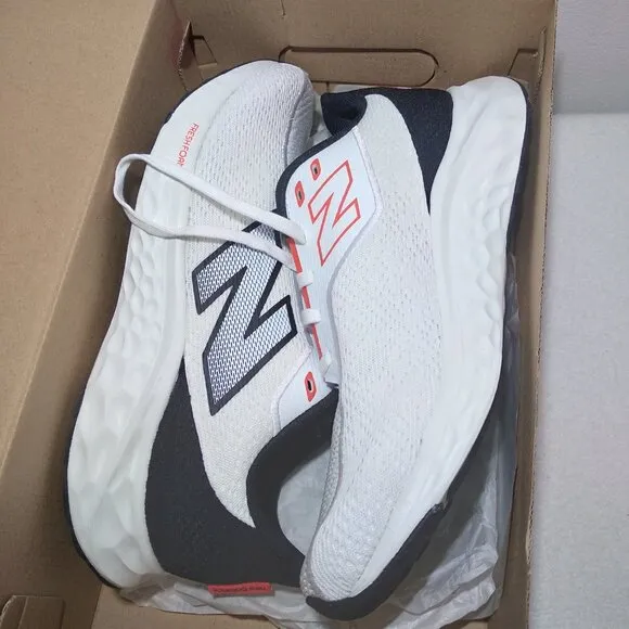 New Balance Men's Sz 10 Fresh Foam Arishi v4 Shoes Running MARISYR4 White/Black