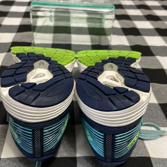 New Balance Support 860v8 Running Shoes Size 9 Asym Counter