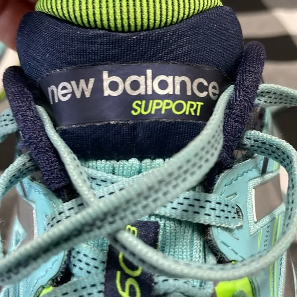 New Balance Support 860v8 Running Shoes Size 9 Asym Counter
