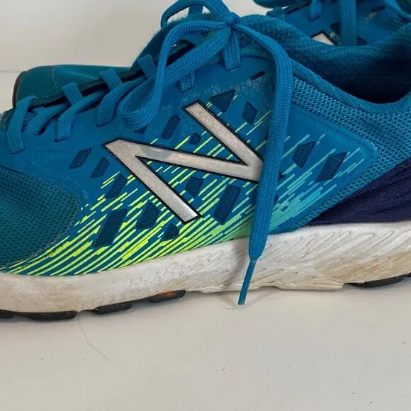 New Balance Urge Fuelcore Running Sneakers Shoes Boys Size 7 Blue YPURGOH