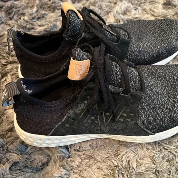 New Balance Women's Black Fresh Foam Sneaker Shoes