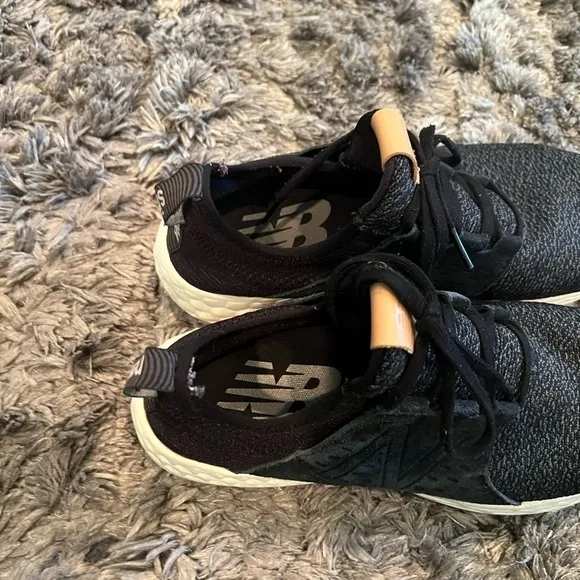 New Balance Women's Black Fresh Foam Sneaker Shoes