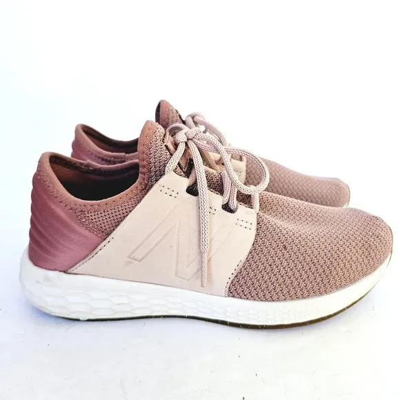 New Balance Womens Fresh Foam Cruz V2 Nubuck Running Shoe Sz 8.5 -  Sh957.2
