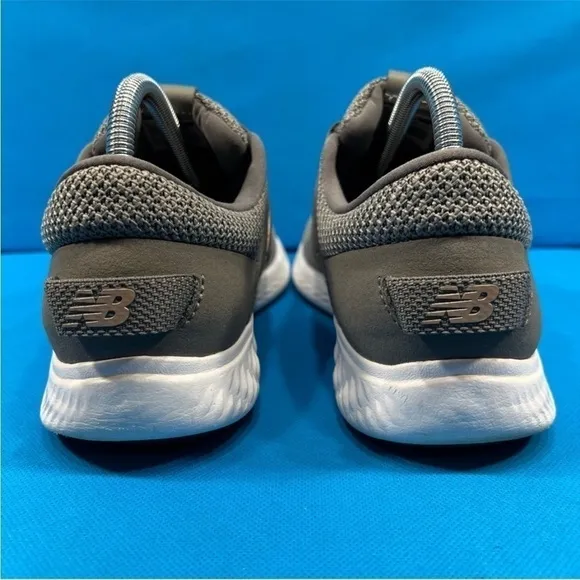 New Balance Womens Fresh Foam Vero Racer V1 Running Shoe Size 10