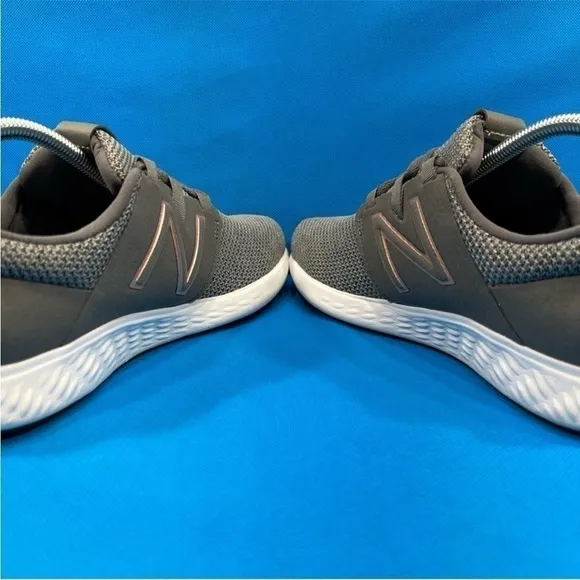 New Balance Womens Fresh Foam Vero Racer V1 Running Shoe Size 10