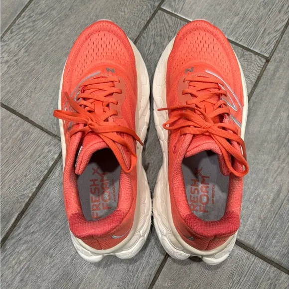 New Balance Women's Fresh Foam X More v4 Shoes Wize 9.5