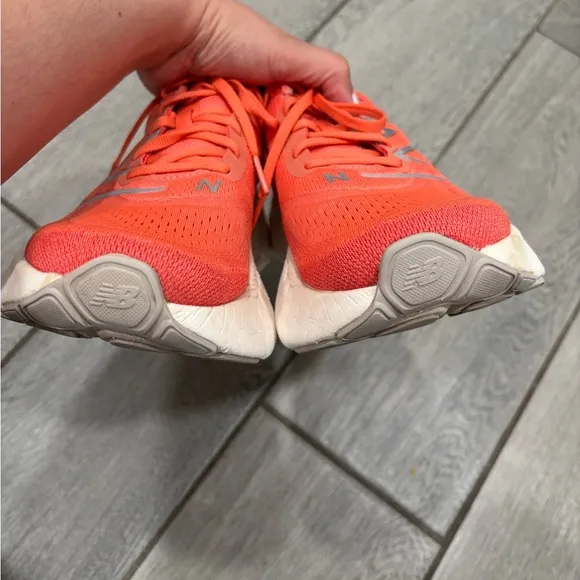 New Balance Women's Fresh Foam X More v4 Shoes Wize 9.5