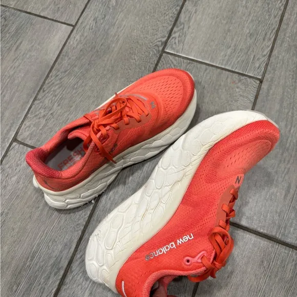 New Balance Women's Fresh Foam X More v4 Shoes Wize 9.5