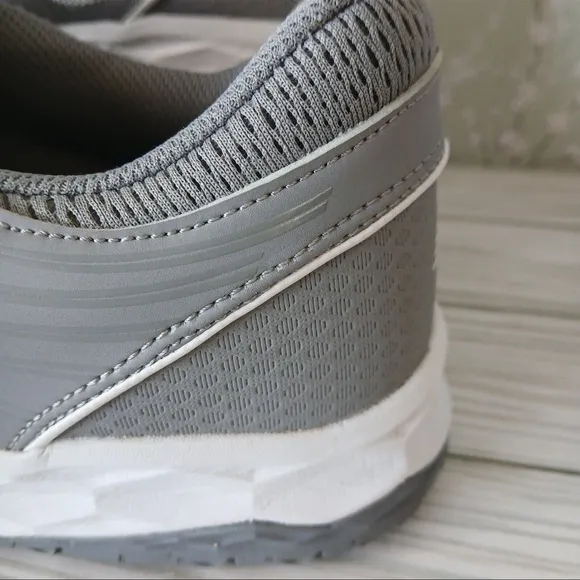 New Balance women’s golf fresh foam  Gray Athletic Shoes