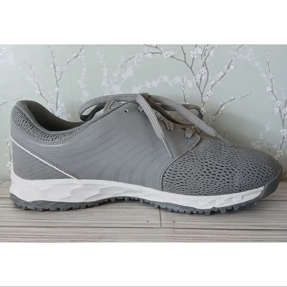 New Balance women’s golf fresh foam  Gray Athletic Shoes