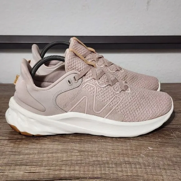 New Balance Fresh Foam Roav v2 Women's Athletic Running Gym Shoes Size 10 Pink