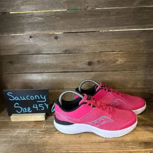 New Big Kids Saucony Kinvara 14 Pink Athletic Running‎ Shoes Sneakers Size 4.5 Y