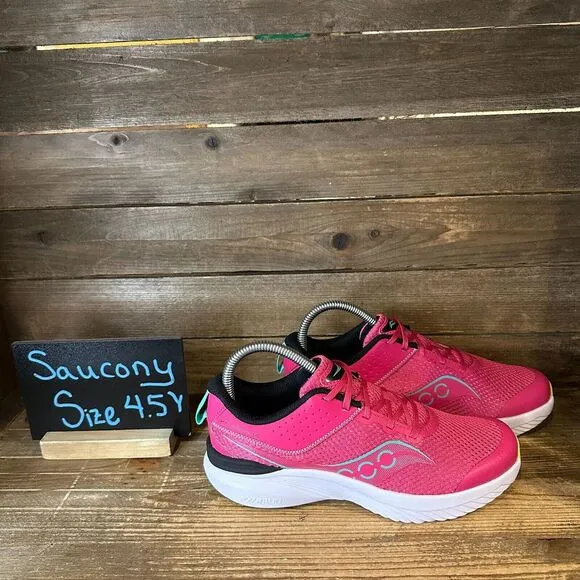 New Big Kids Saucony Kinvara 14 Pink Athletic Running‎ Shoes Sneakers Size 4.5 Y