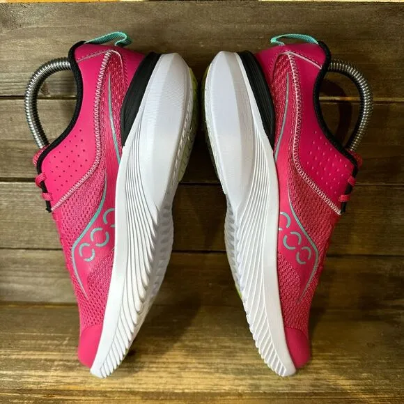 New Big Kids Saucony Kinvara 14 Pink Athletic Running‎ Shoes Sneakers Size 4.5 Y