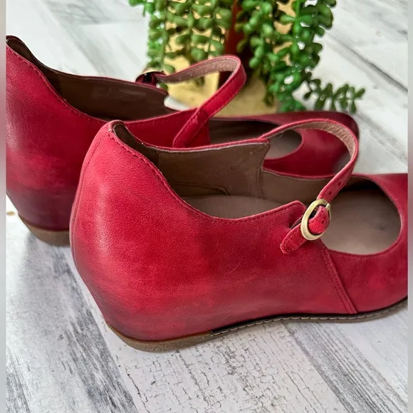 NEW Dansko Red Loralie Burnished Nubuck Mary Jane Wedge Shoes Heels size 41 / 10