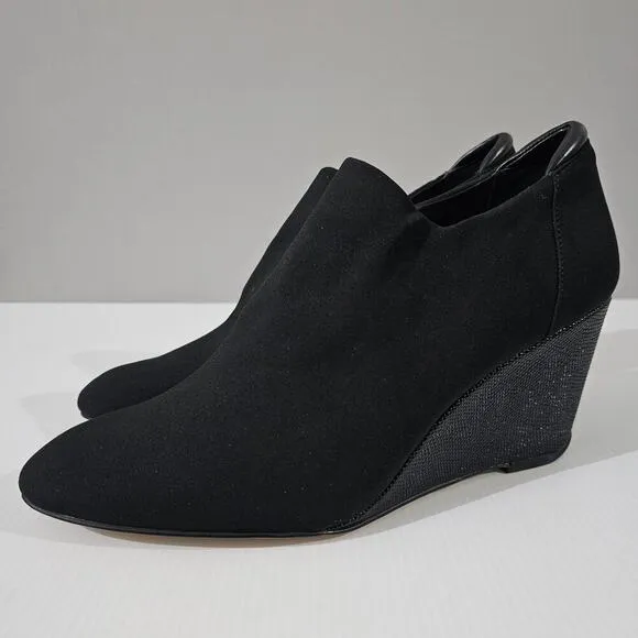 NEW Donald Pliner Tanah Ankle Bootie Wedge Black Stretch Crepe Elastic Size 10