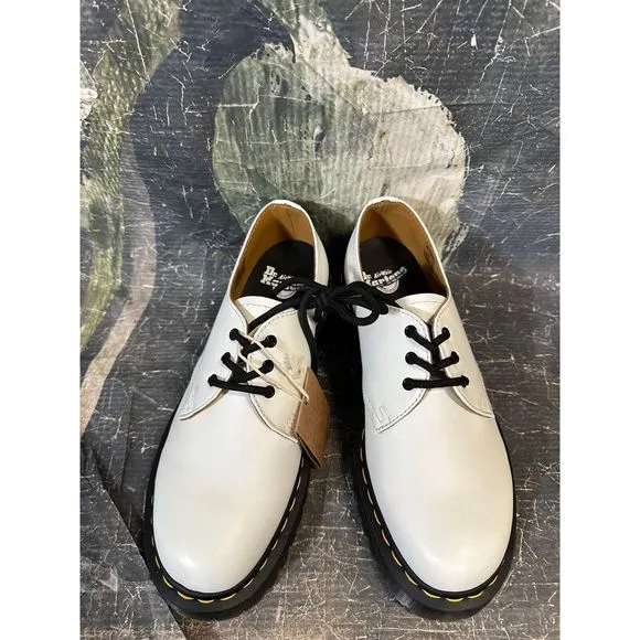 New Dr Martens Oxford Shoes White Size 9