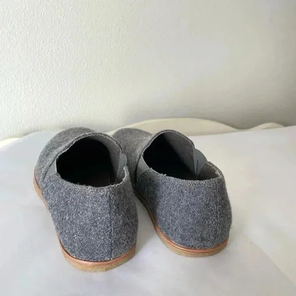 NEW Eyn Vas The Sanctum Shoe Grey Wool Felted Clog Gum Sole Slip on Shoe Size 41