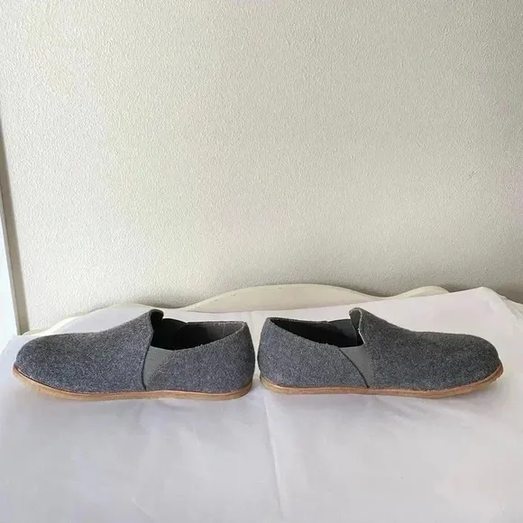 NEW Eyn Vas The Sanctum Shoe Grey Wool Felted Clog Gum Sole Slip on Shoe Size 41