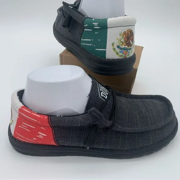 NEW Hey Dude Mexican Flag Wally Funk Hecho Mexico HTF Shoes