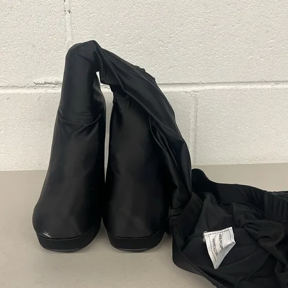 New Jeffrey Campbell sz8.5 black pull on stretchy stretch pant shoes pantalones