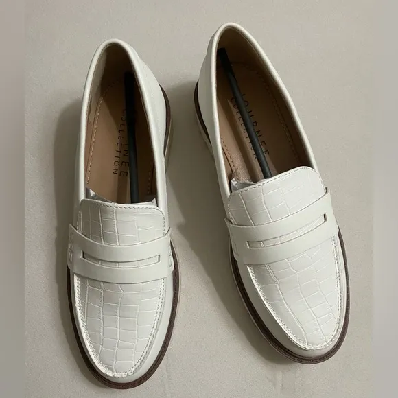 New Journee Collection Kenly Penny Loafers Slip On Shoes White Size 6.5