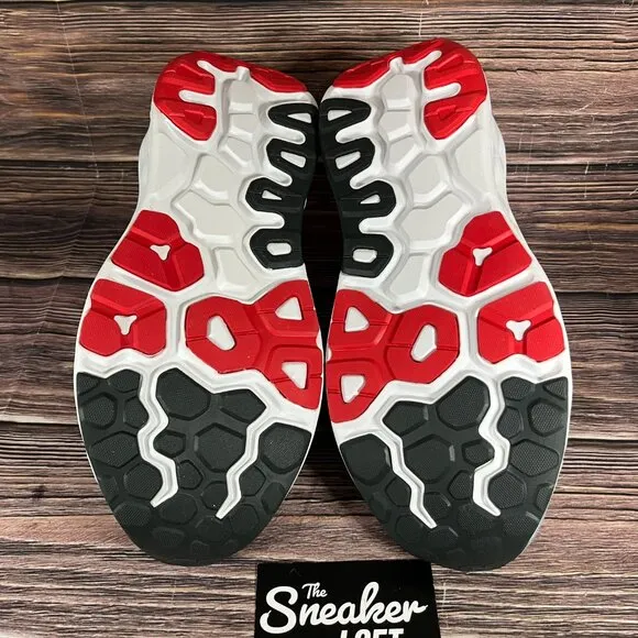 NEW New Balance Fresh Foam 840v1 Aluminum Gray Red‎ Athletic Shoes