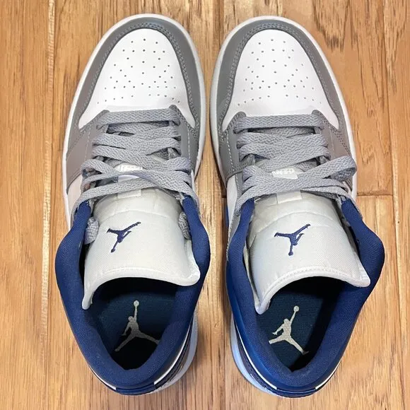 New NIB Nike Air Jordan 1 Low Sneakers Women's 7.5 UNC Stealth Grey French Blue