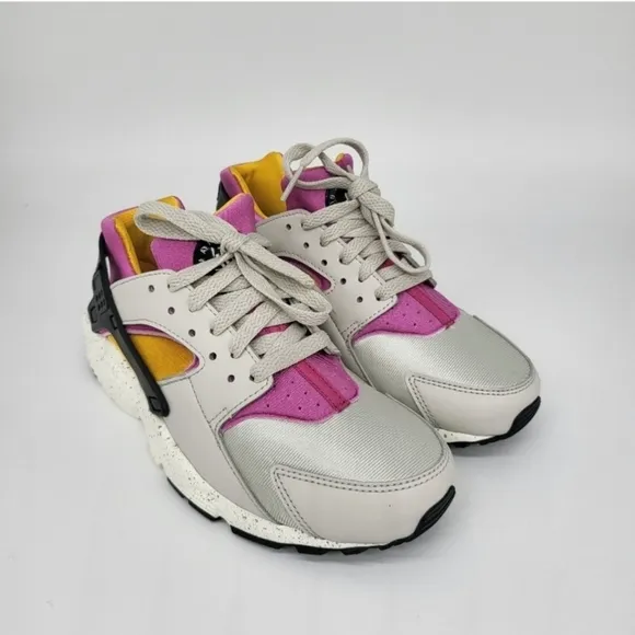 New Nike Air Huarache Run Shoes Women's Size 7.5