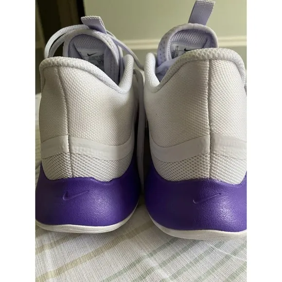 New - Nike Air Max CU4275-001 Women’s Size 11 Sneakers EUC