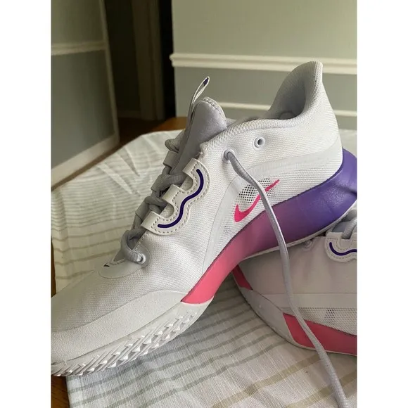 New - Nike Air Max CU4275-001 Women’s Size 11 Sneakers EUC