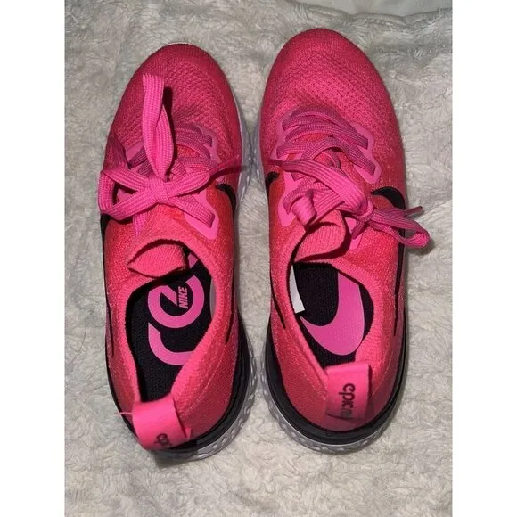 NEW Nike Epic React Flyknit 2 Women 7 Pink Blast Running Shoes BQ8927-601