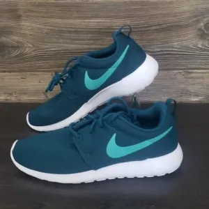New Nike Roshe One Teal Turquoise Blue Sneakers Everyday Casual Walking Shoes