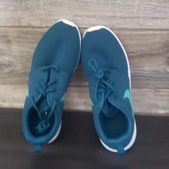 New Nike Roshe One Teal Turquoise Blue Sneakers Everyday Casual Walking Shoes